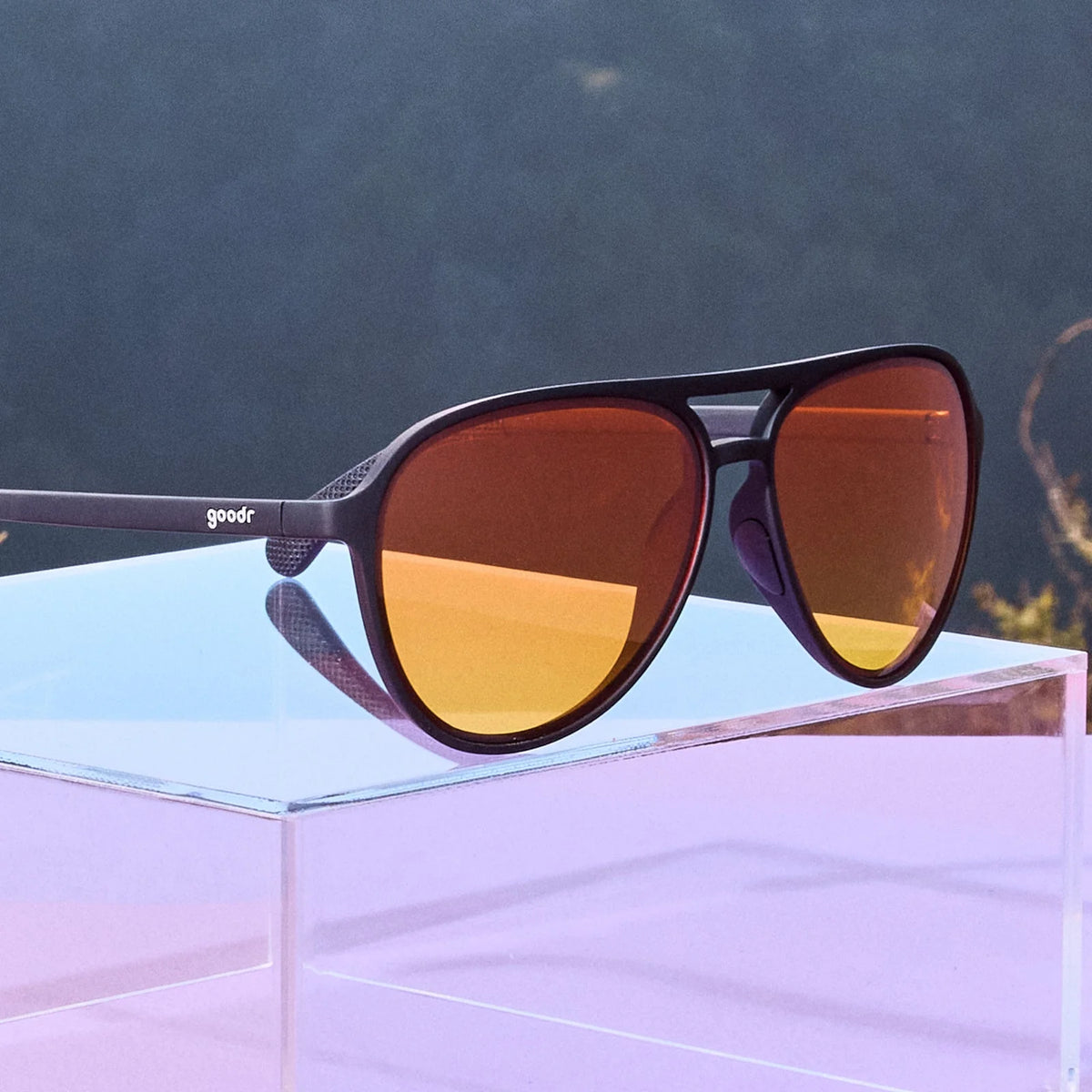 Goodr Mach Gs – Clear & Resin Danger