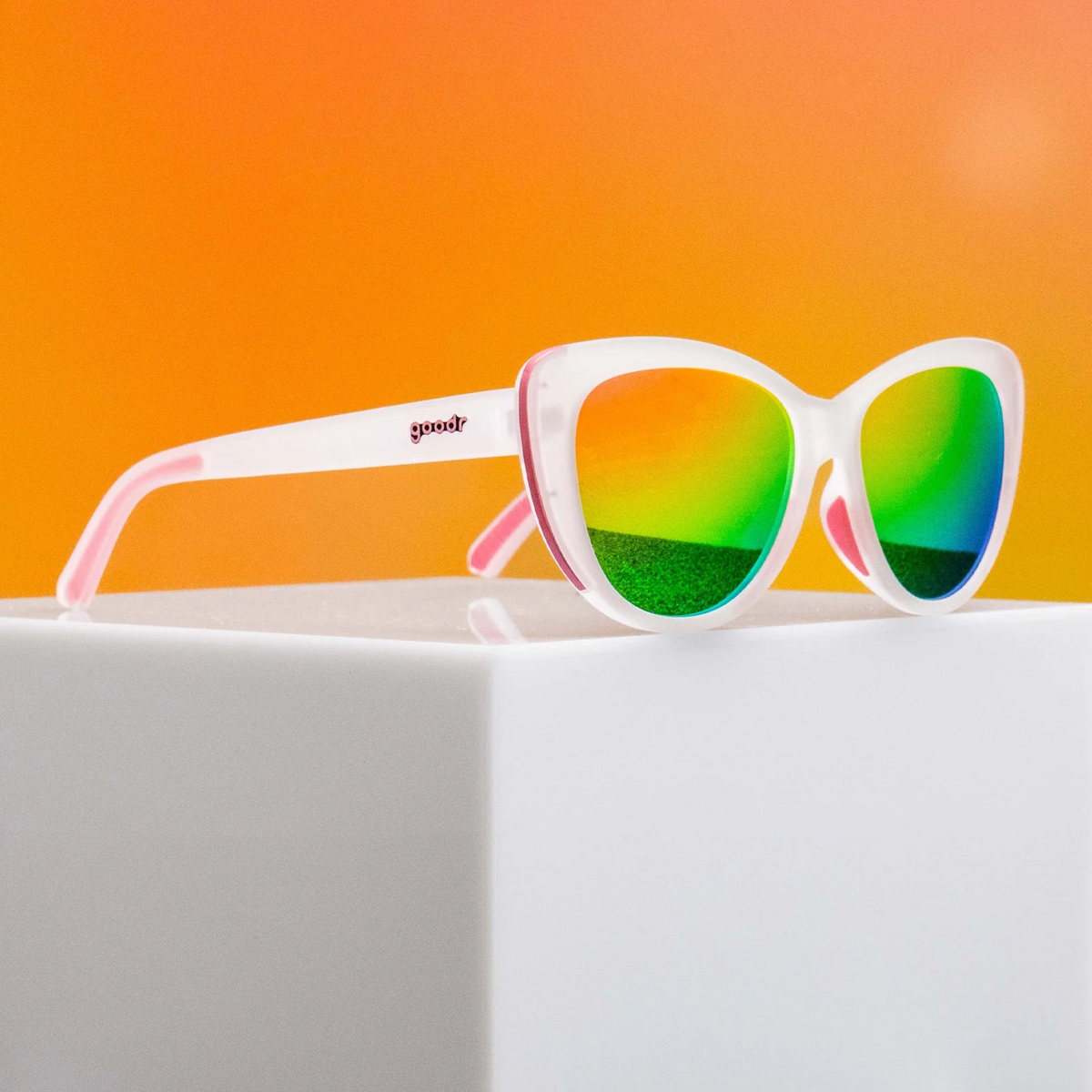Goodr Glam G – Rainbow Runway Ready